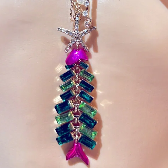 New Betsey Johnson HOLIDAY REEF FISH TREE LONG PENDANT GREEN - Picture 5 of 6